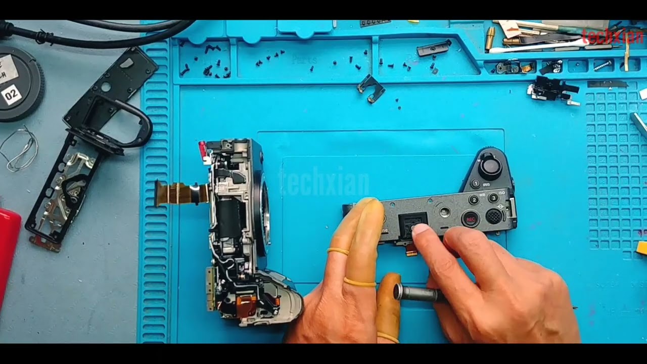 PANASONIC AG-UX180 FOCUS PROBLEM/DISASSEMBLE/ASSEMBLE/ - YouTube