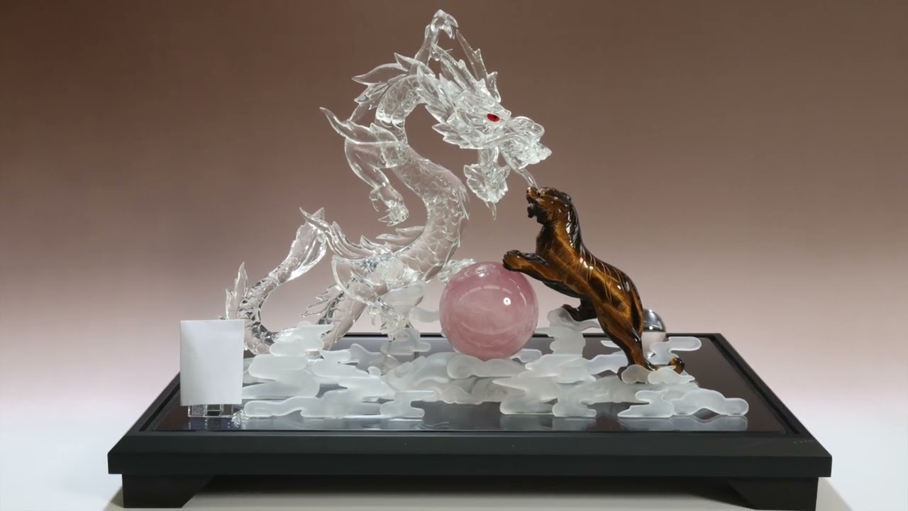 22-008龍虎｜山梨県水晶美術彫刻協同組合