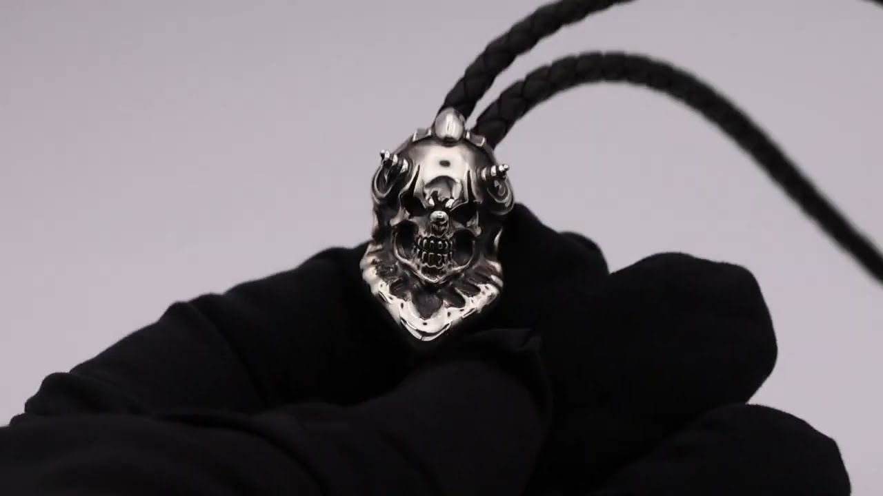 スウィルループタイ/F.A.L（シルバーアクセサリー）