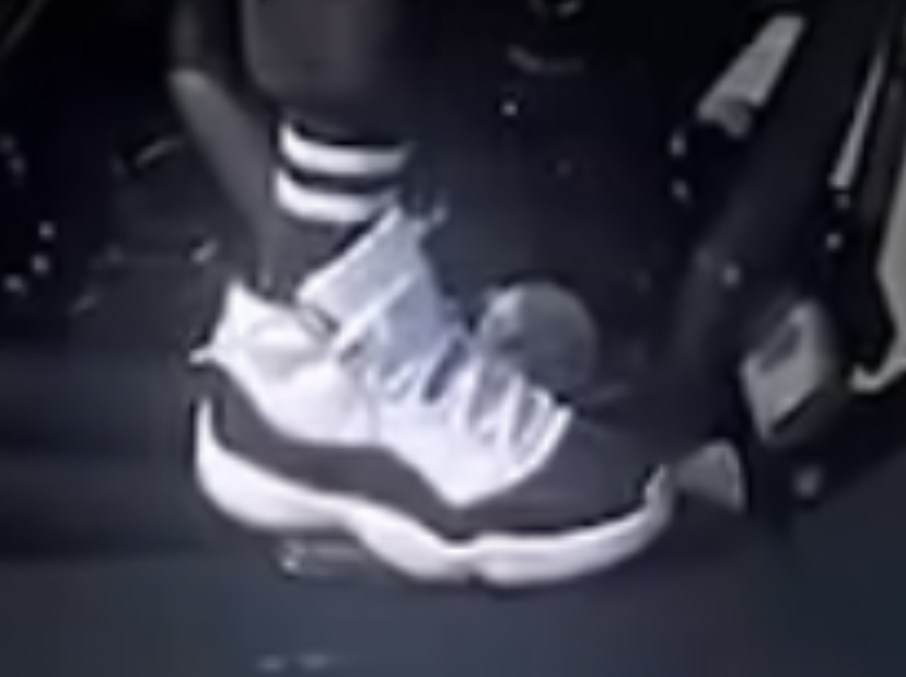 長瀬智也がエア ジョーダン11 “コンコルド”を着用した新たな画像公開