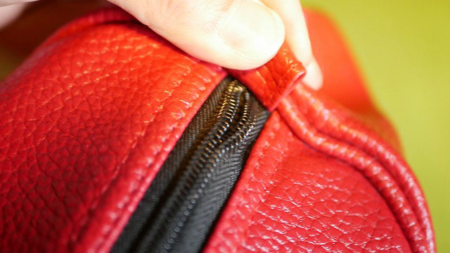 oakley-hood-zipper-8.jpg?