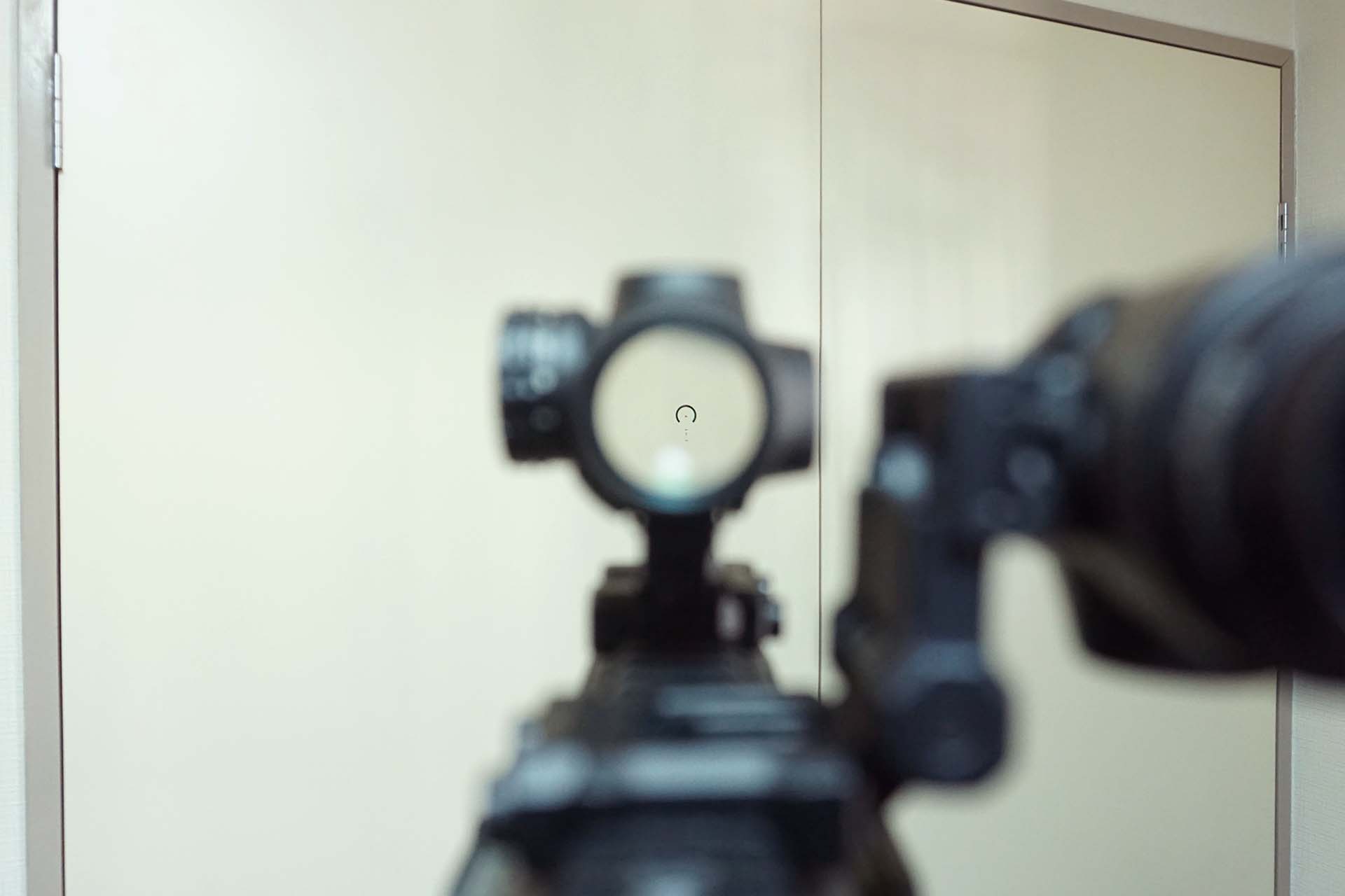 Primary Arms SLx 3X マイクロマグニファイアと同社製フリップマウント