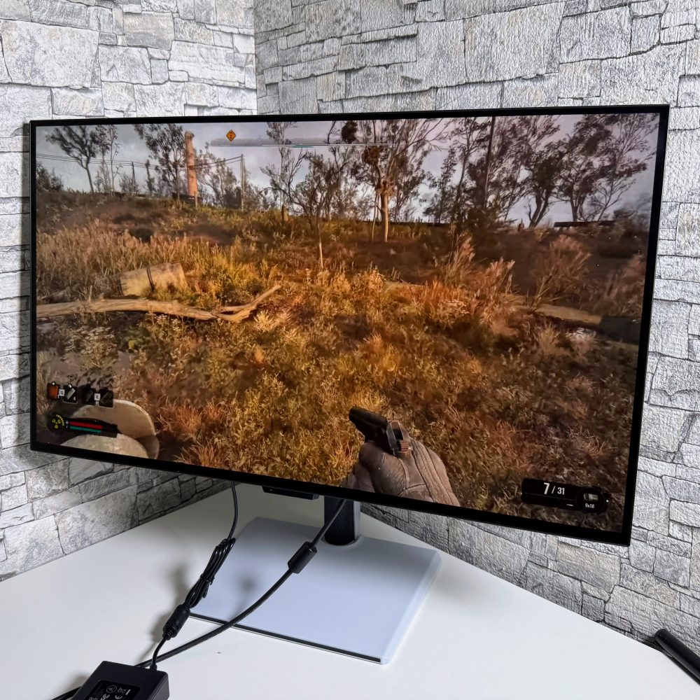 KTC製32インチ4k有機EL 240Hzで14万円の格安ゲーミングモニター