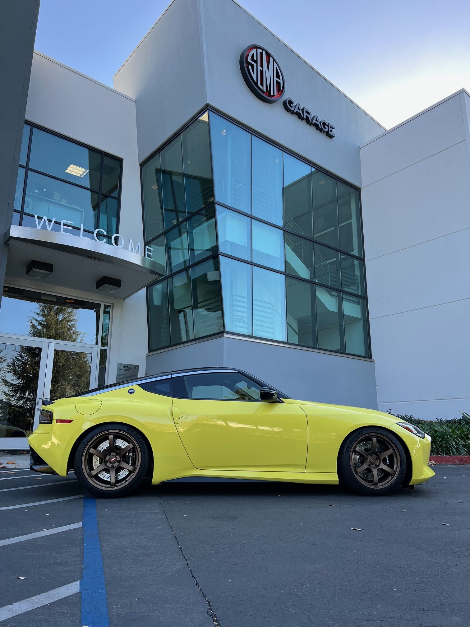 N-Tune Spec OEM Rear Decklid Spoiler (CF): 2023+ Nissan RZ34 400z