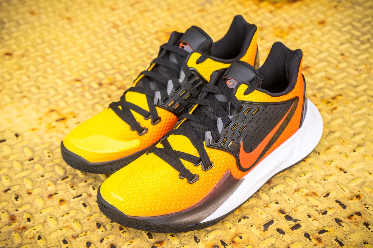 SAVE 20% On The Nike Kyrie Low 2 “Sunset” - Foot Fire