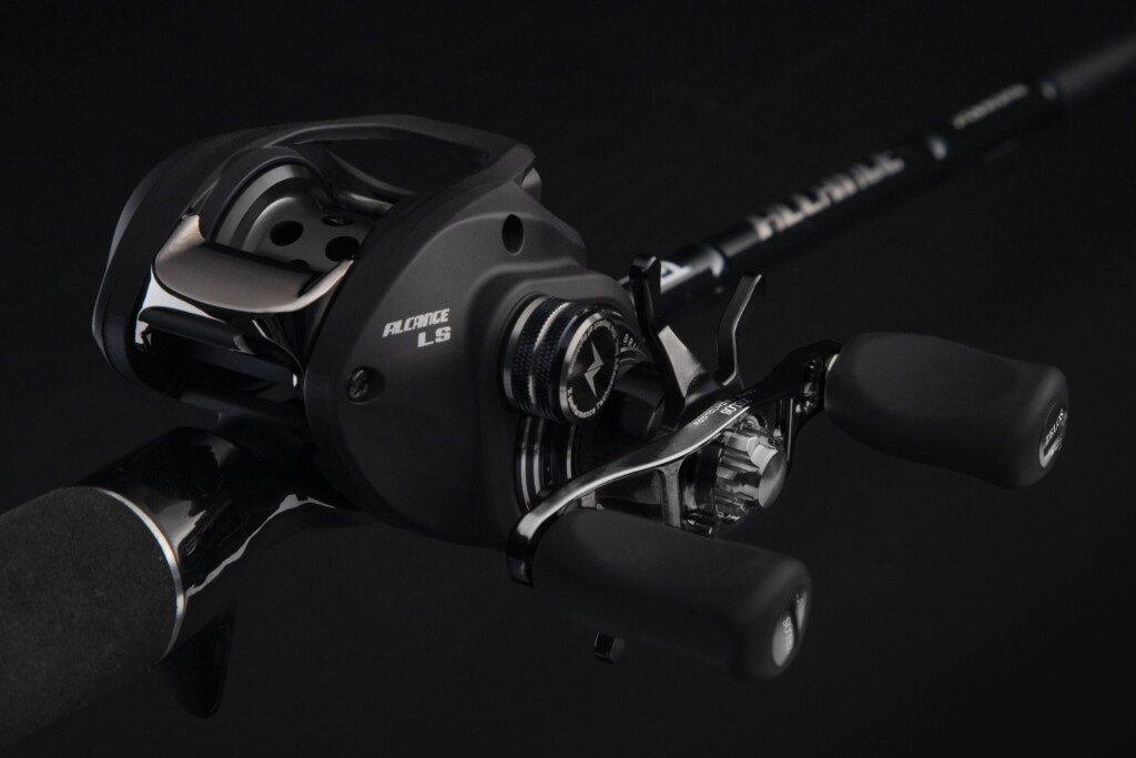 軽量から中量級リグを一手に担うZPI「ゼロスZPⅢスプール」 | 釣りの