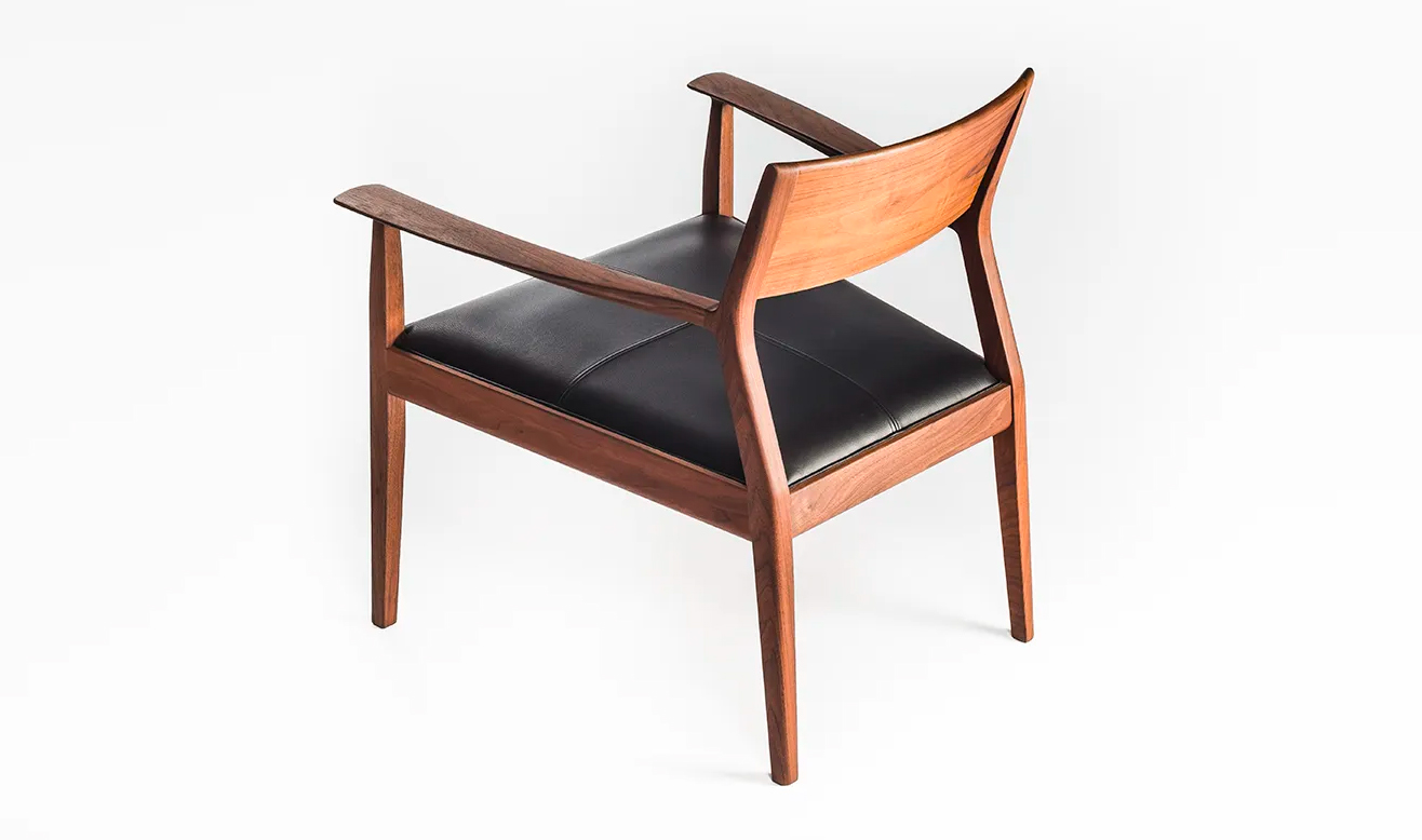 Nightfly chair – Time & Style