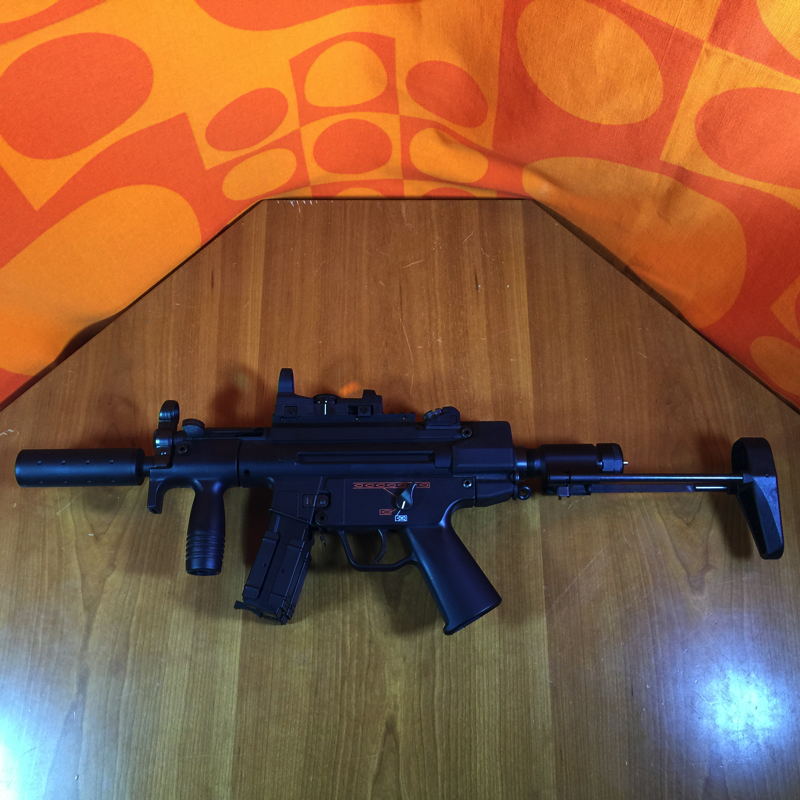 H&K MP5K HC 東京マルイ、軽量、コンパクトで圧倒的な火力、攻撃力