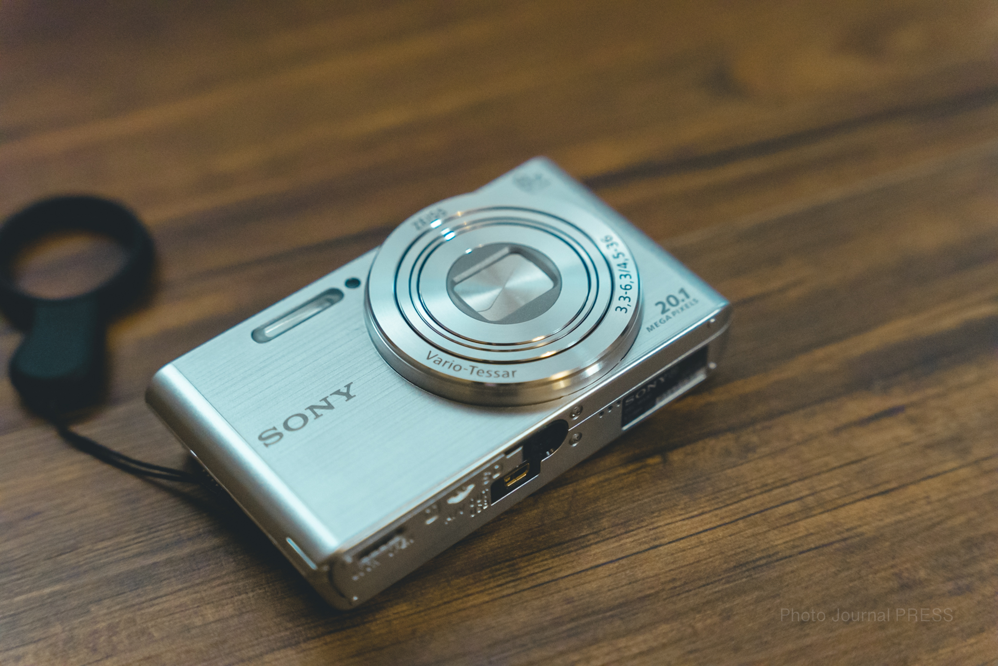 ソニー DSC-W830 レビュー | ソニーで一番安いコンパクトなコンデジ