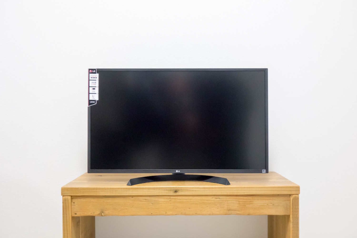 LGの31.5インチ4Kディスプレイ「32UD59-B」の開封&レビュー。4Kは大