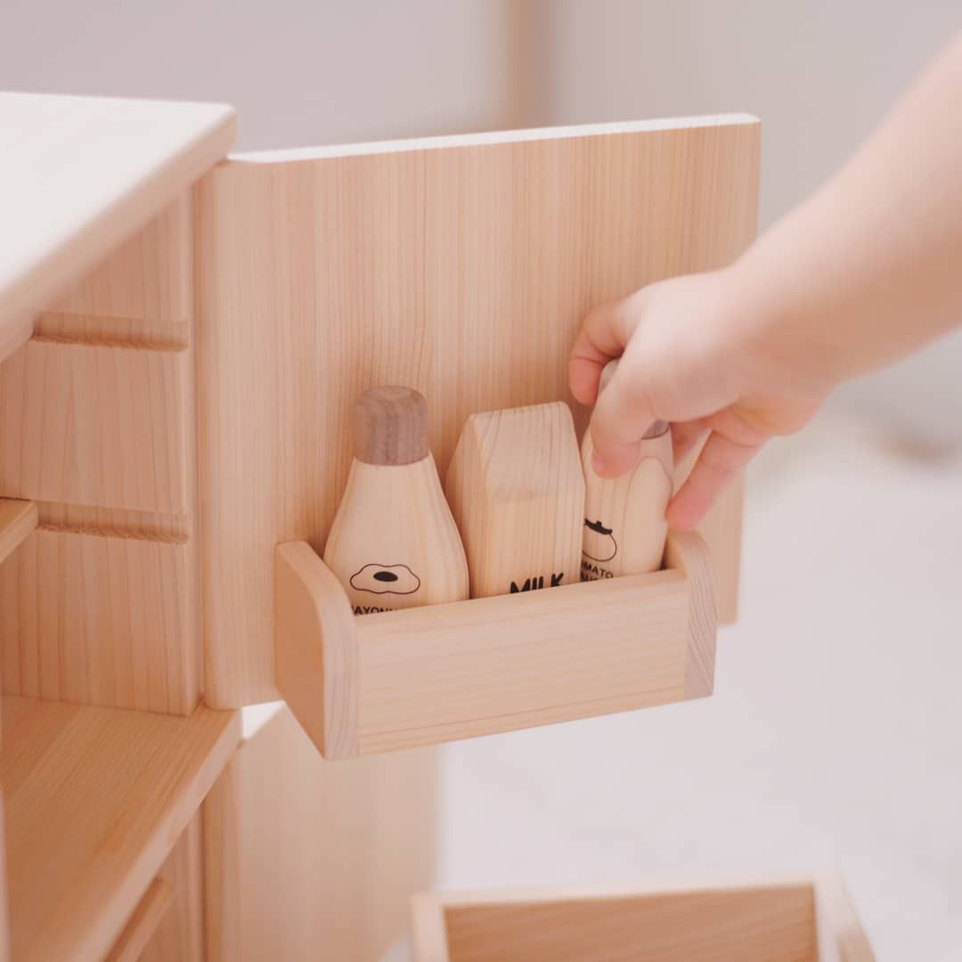 アイコニー ままごと冷蔵庫 (IKONIH REFRIGERATOR)｜アイコニーストア