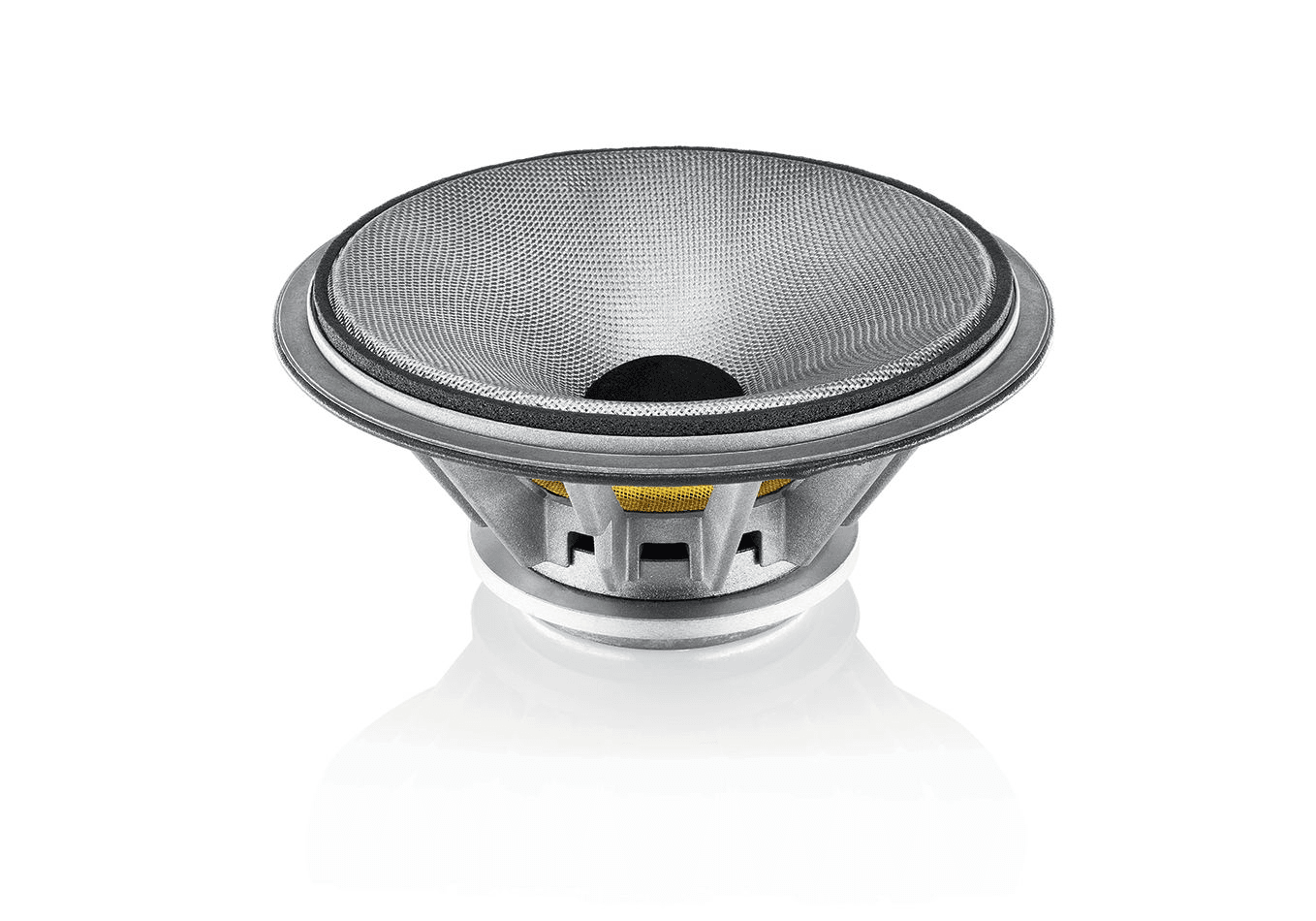 B&W（Bowers & Wilkins）トールボーイスピーカー704S2のレビュー【30万