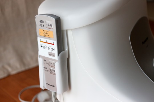 今年もPanasonicスチームフットスパが火(蒸気)を噴く![レビュー