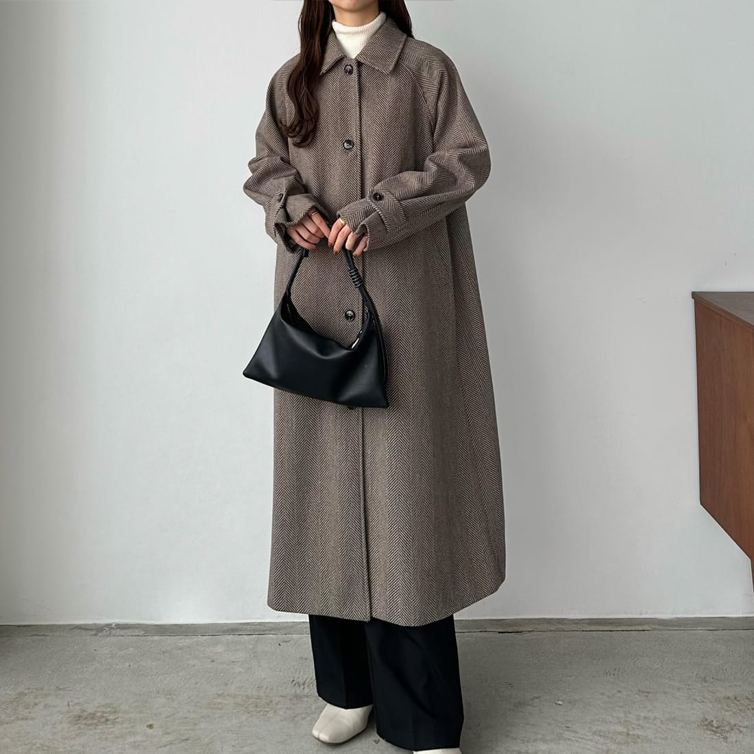 callautia ヘリンボーンステンカラーロングコート | カラウティア