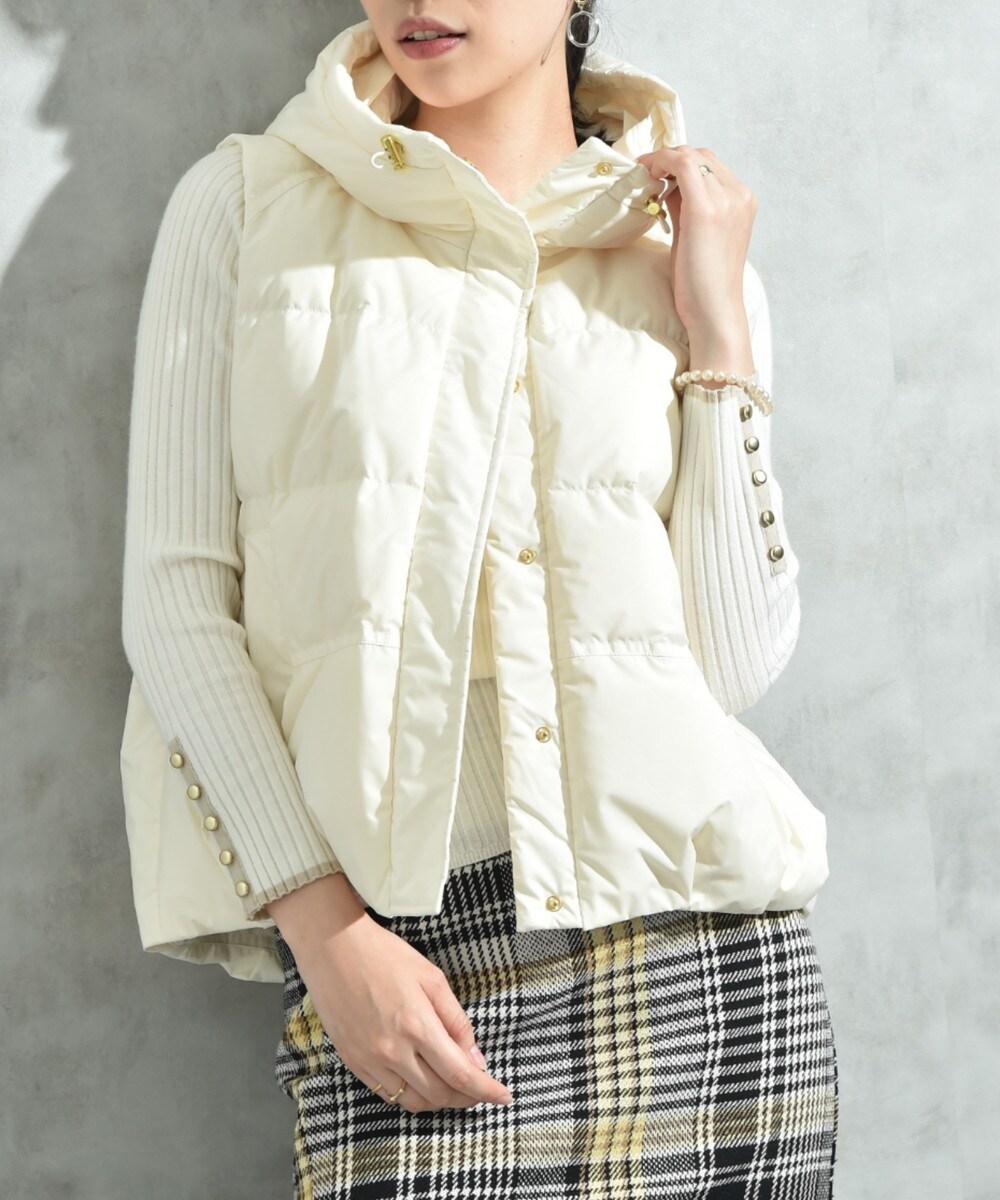 エアリーフードピュアダウンベスト | インタープラネット(INTERPLANET