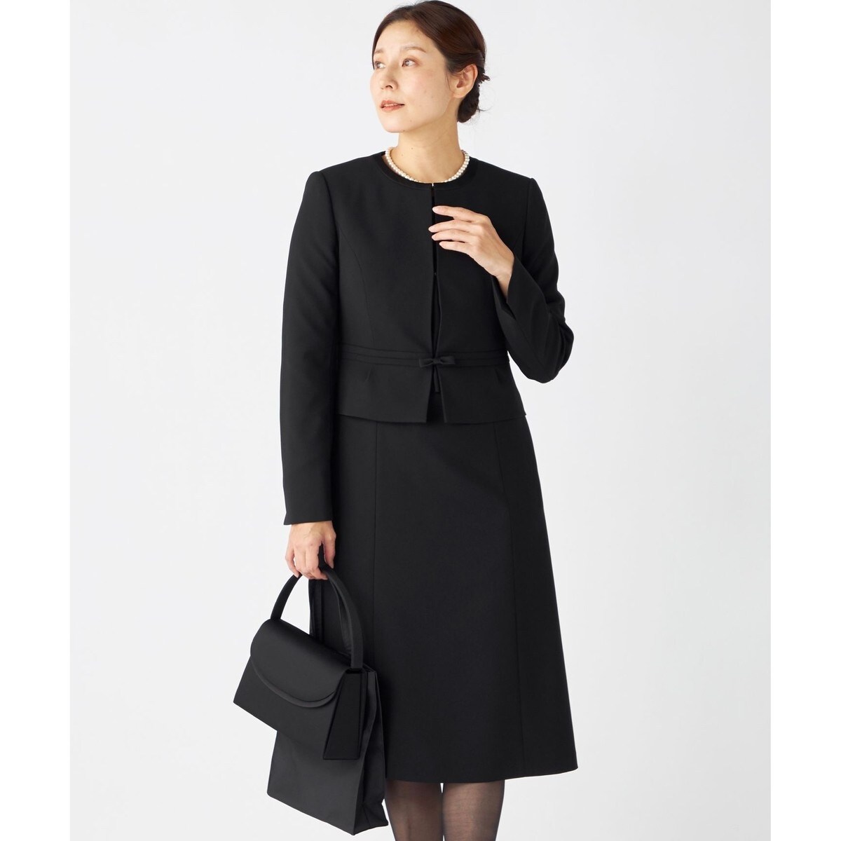 組曲(KUMIKYOKU) パンツスーツ・スカートスーツ（上下セット） の一覧