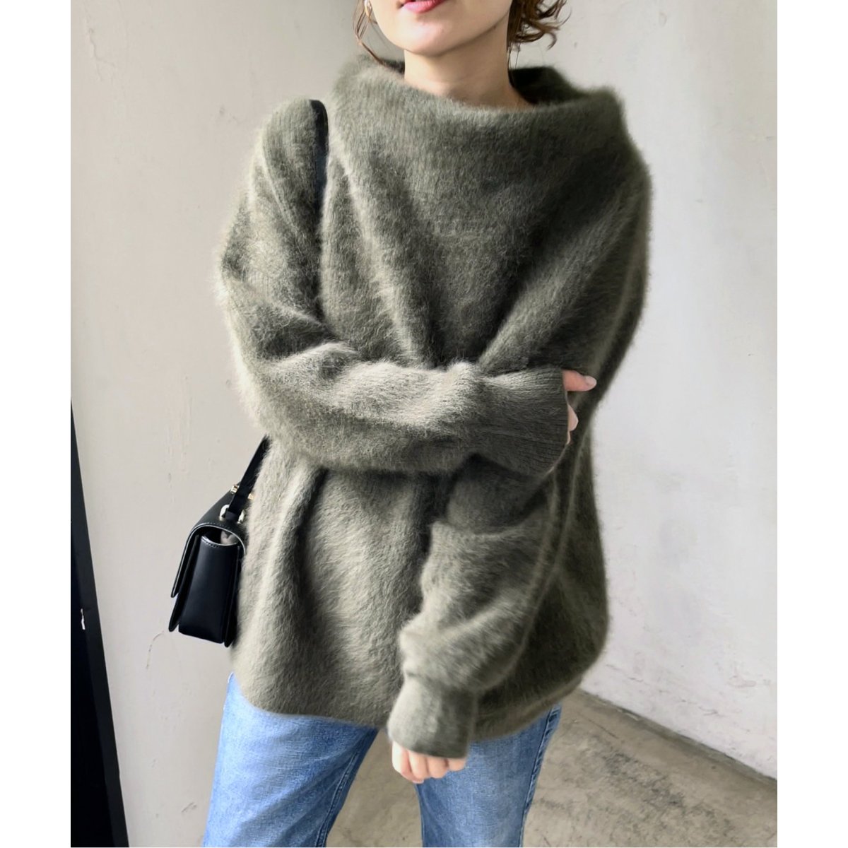 ファーニット片畔ボトルネックプルオーバー | スピック＆スパン(Spick