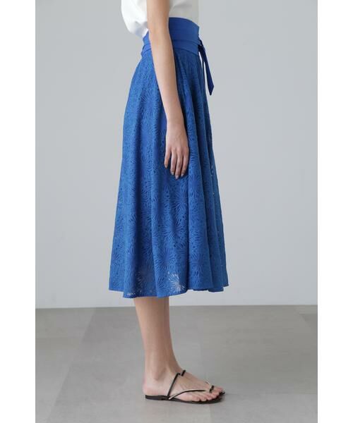 セール】 ビッグフラワーレーススカート （スカート）｜ADORE