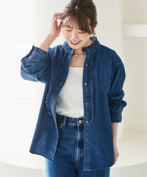 セール】 フリルカラーデニムシャツ （シャツ・ブラウス）｜le.coeur