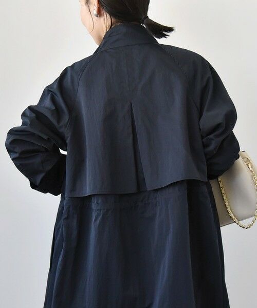 セール】 quaranciel:〈手洗い可能〉スタンドカラー ウエストドロー