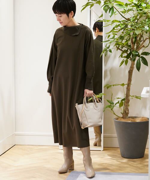 セール】 ウールミルドジャージーニットコンビ アシンメトリースタンド