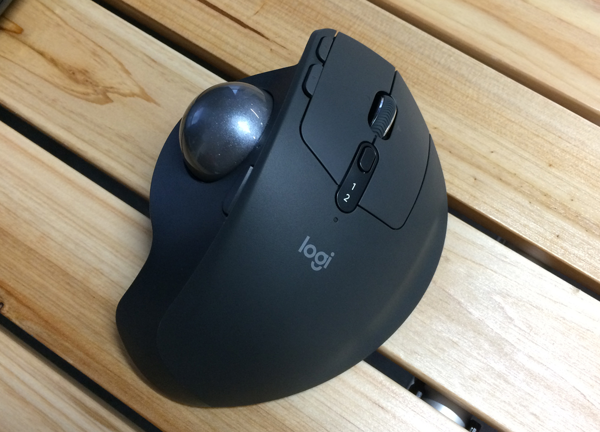 ロジクールが7年ぶりにトラックボールを投入 究極の操作性を目指した