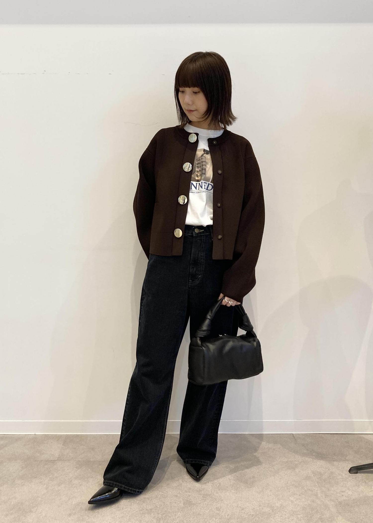 WEB限定】・【サステナブル】セレクトネックウェーブボタン