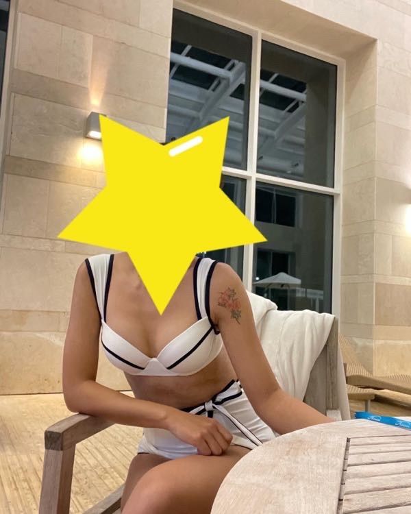 MUSINSA公式 | AGNEL ホワイトスワンビキニブラ