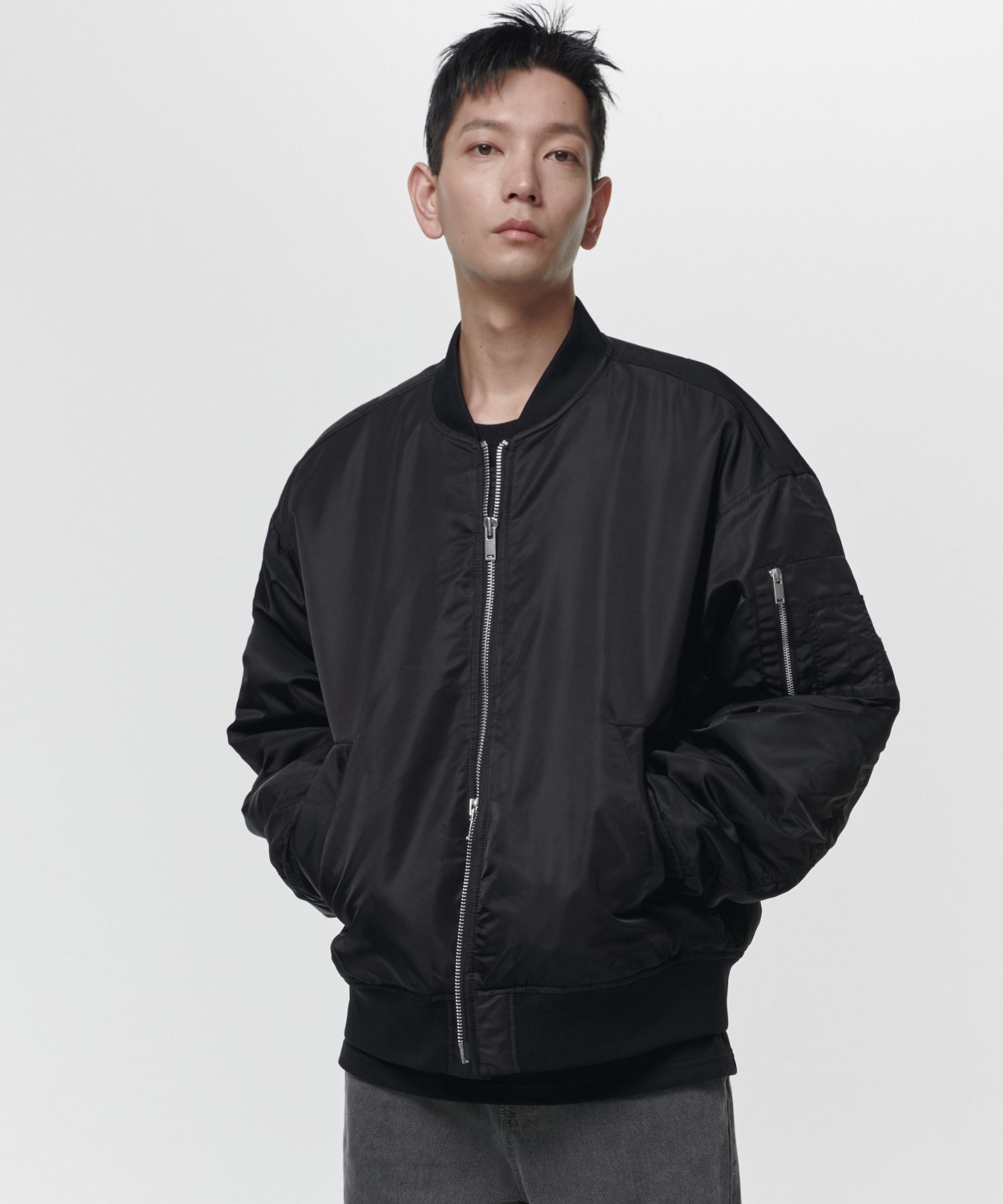 MUSINSA公式 | MUSINSA STANDARD 特大MA-1ボンバージャケット[ブラック]