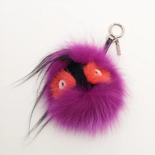 フェンディ バグズモンスター ファー チャーム パープル ABランクの