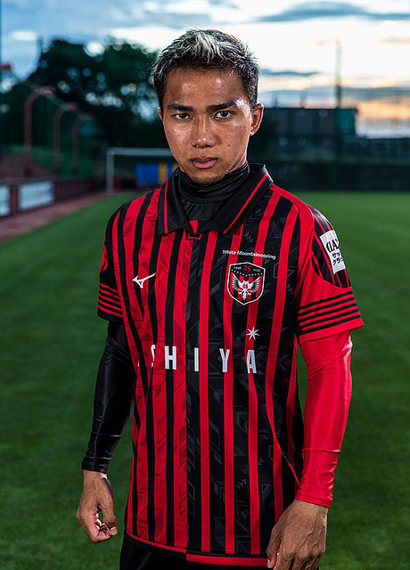 北海道コンサドーレ札幌、25周年記念ユニフォームを発表！エンブレムも