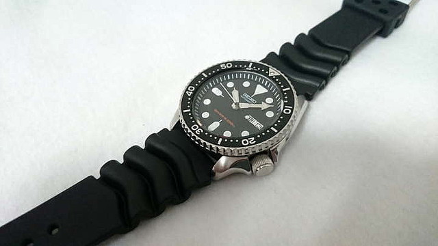 世界中で愛されるセイコーダイバーズウオッチの超定番「ブラックボーイ