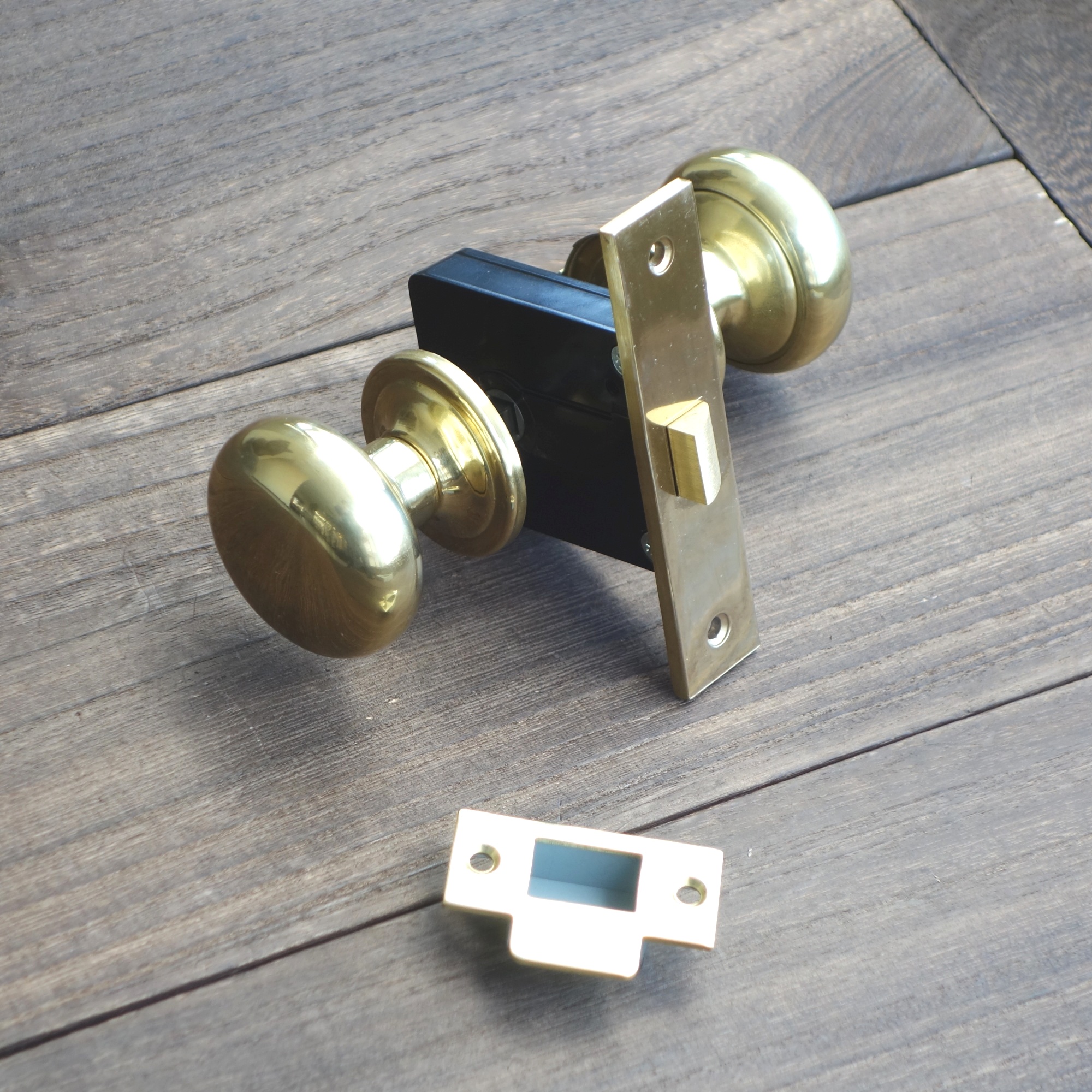 MB－456 真鍮製ドアノブ空錠 | 室金物オンラインストア