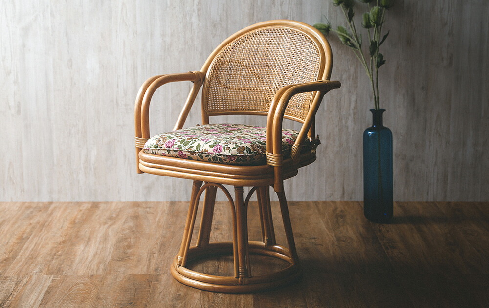 楽天市場】東京ラタン 天然籐肘付き回転チェア ミドルタイプ 肘付き