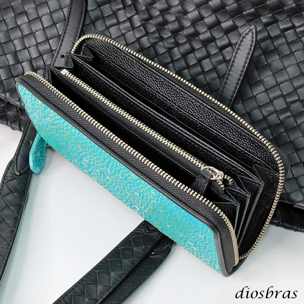 希少スタースティングレイのラウンドファスナー財布