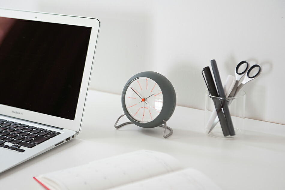 アルネ・ヤコブセン テーブルクロック（ローゼンダール／ROSENDAHL