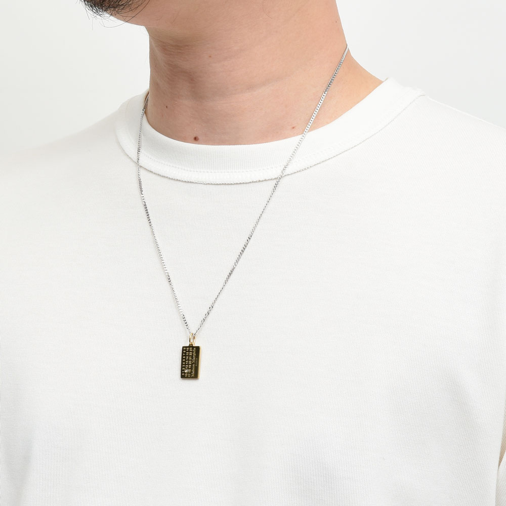 Maison Margiela（メゾン マルジェラ)ナンバリングロゴネックレス