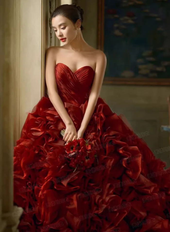 楽天市場】ANGEL カラードレス ベアトップ フリル 背中編上げ Aライン