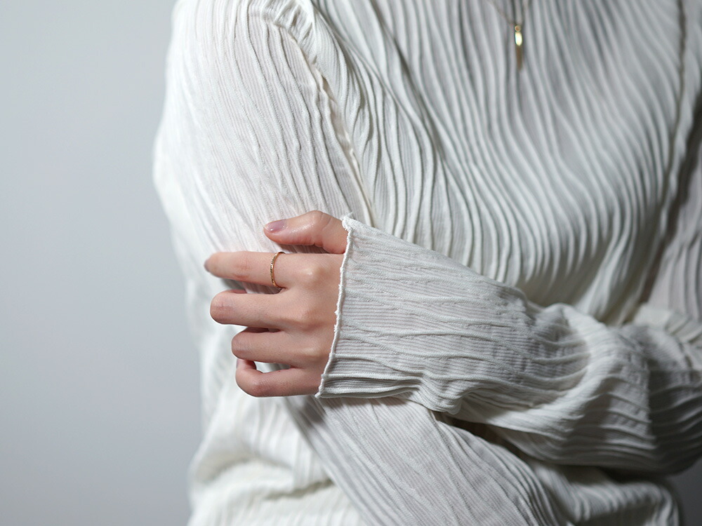 K18 タイニー スタッズ リング