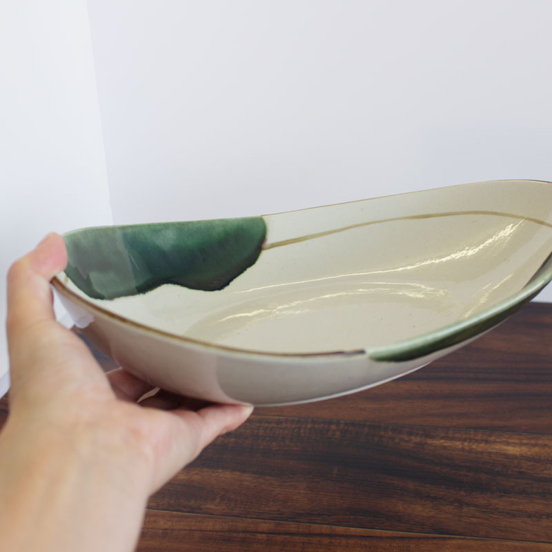 楽天市場】【アウトレット】織部流し 変形 楕円鉢 大 26.8cm×19.0cm