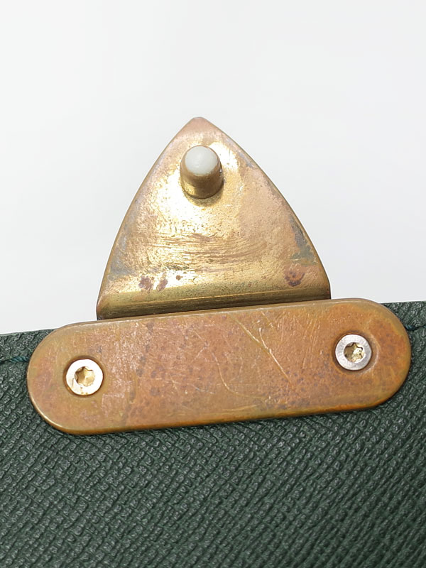 LOUIS VUITTON】ルイヴィトン『タイガ セルヴィエット クラド』M30074