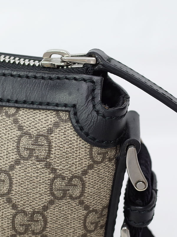 GUCCI】グッチ『ウェブ GGスプリーム フラット メッセンジャーバッグ