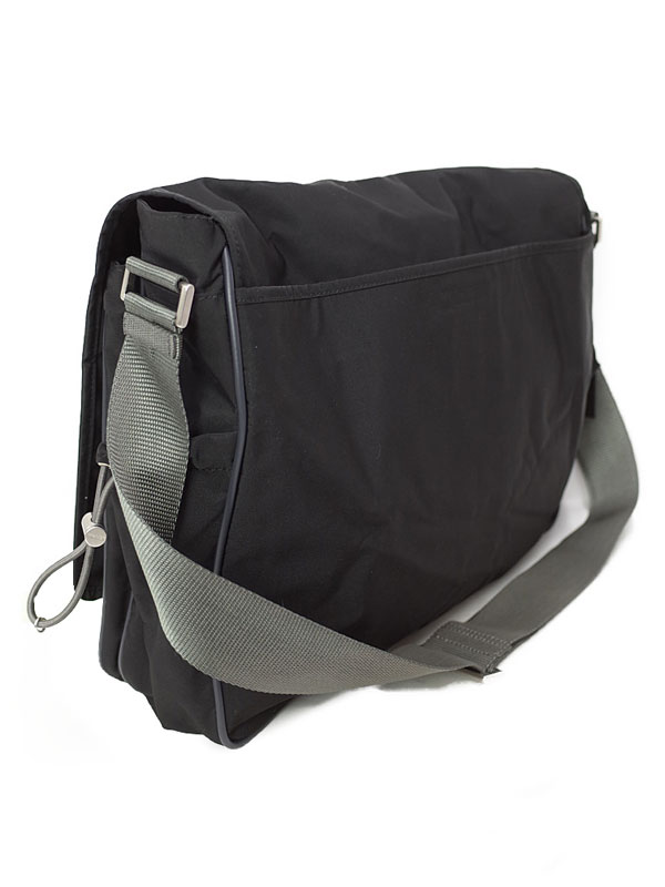 PRADA】プラダ『スポーツライン メッセンジャーバッグ』4VS110 ユニ