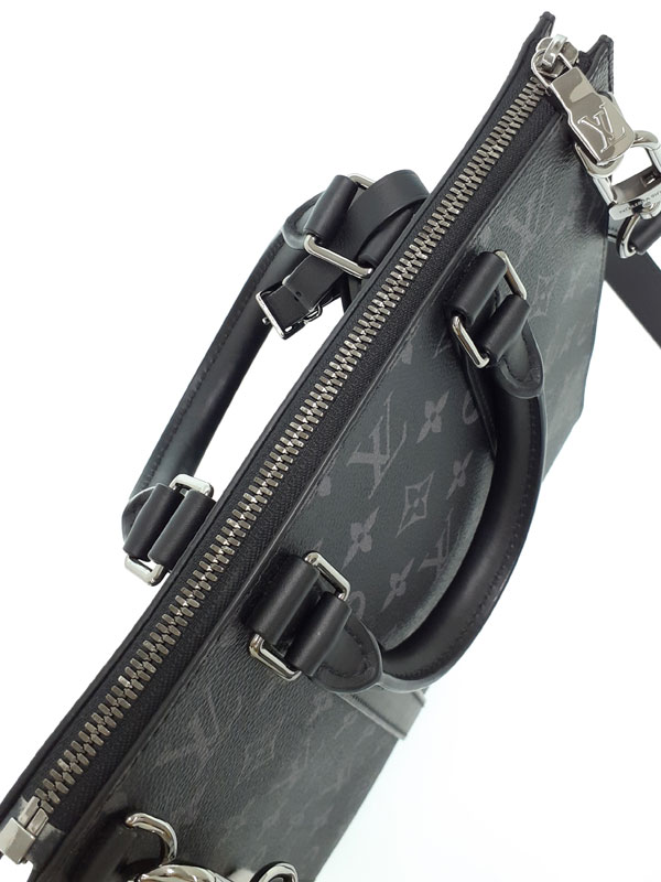 LOUIS VUITTON】ルイヴィトン『モノグラム エクリプス サックプラ