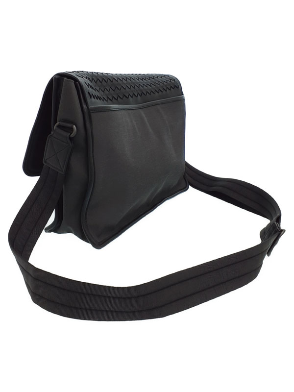 BOTTEGA VENETA】ボッテガヴェネタ『イントレチャート メッセンジャー