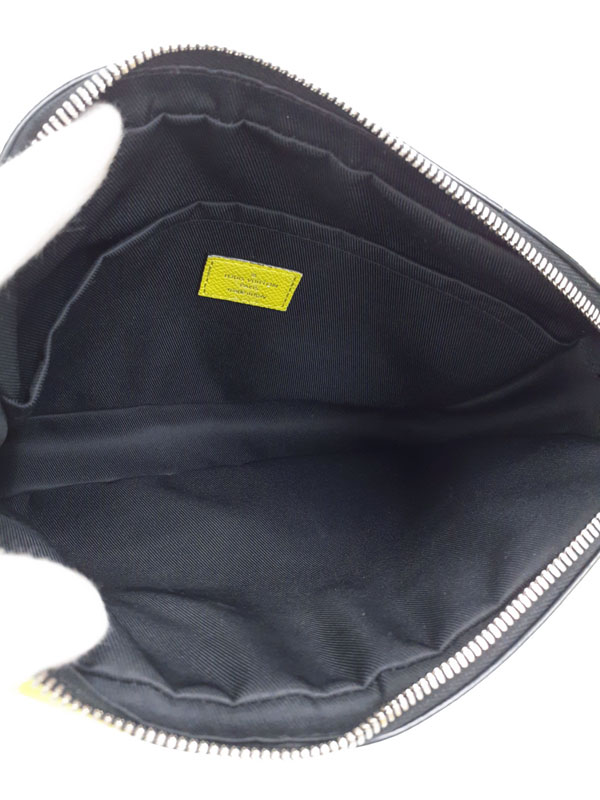 LOUIS VUITTON】ルイヴィトン『タイガラマ アウトドア メッセンジャー