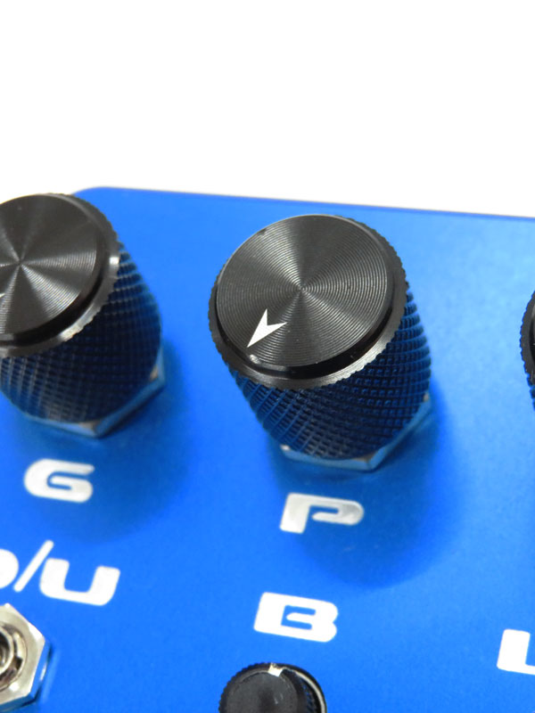 SUMO STOMP】スモウストンプ『ベース用オートワウ』SUMO TRON