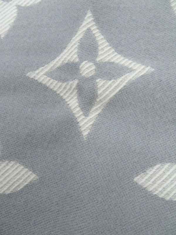 LOUIS VUITTON】ルイヴィトン『マフラー・LV エセンシャル』M77727