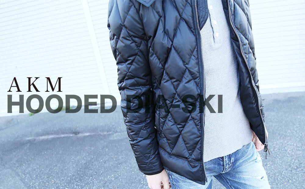 ラグジュアリーなオトナの雰囲気をを放つAKMのダウンジャケット | Tempt