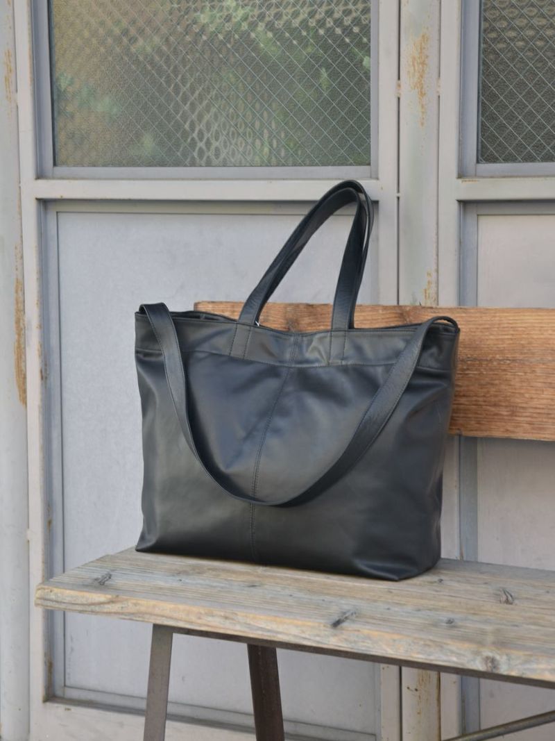 UNIVERSAL PRODUCTS - レザー ショルダー/トートバッグ - LEATHER BAG